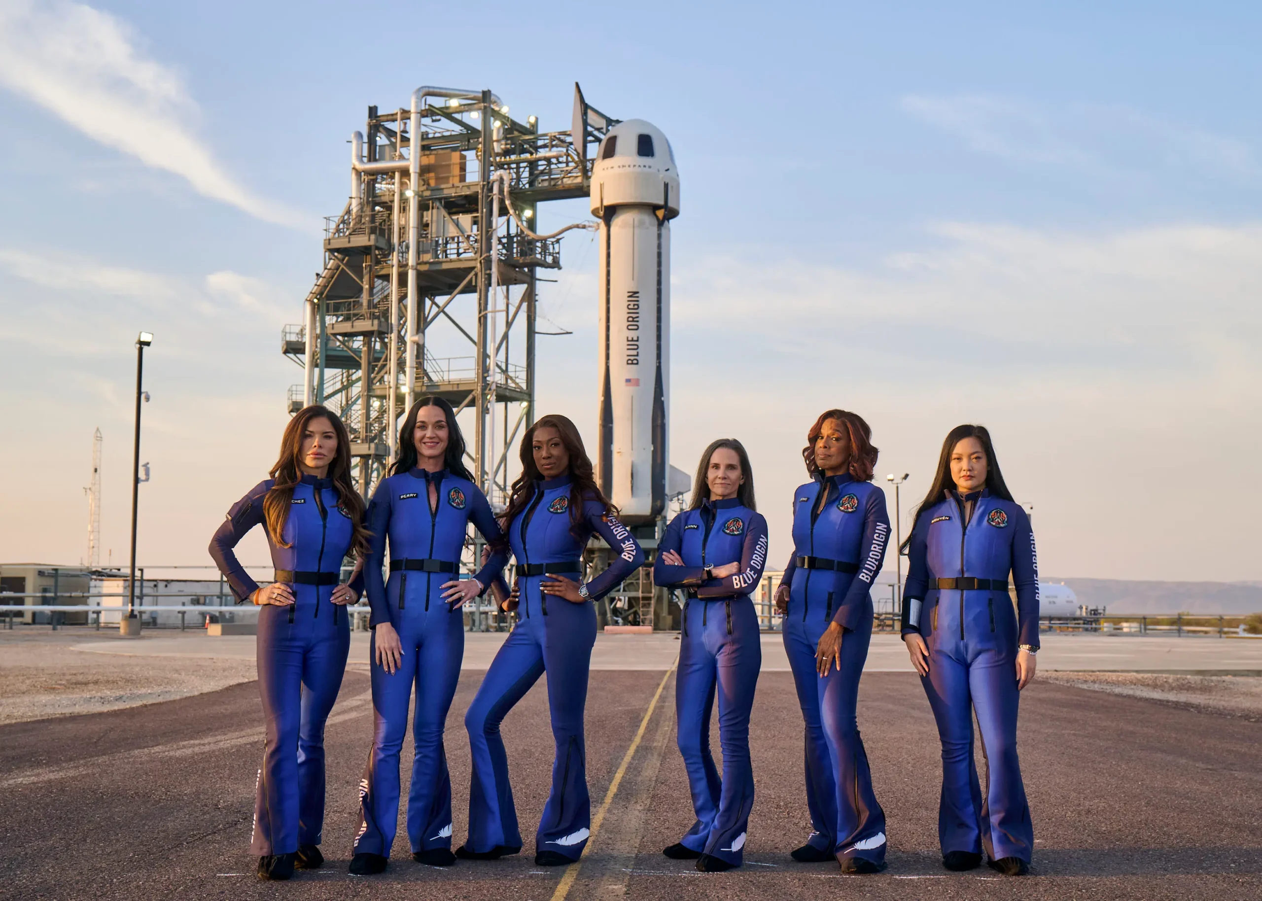 NS31_L-0-Crew